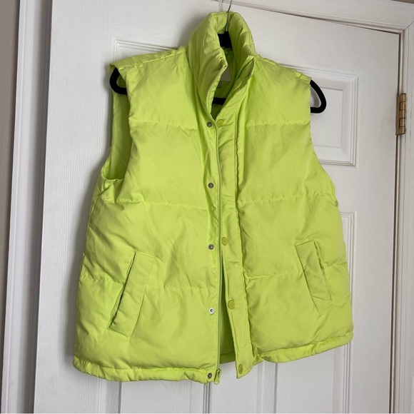 A New Day Women’s Puffer Vest Sleevless Jacket - Size S - Picture 2 of 9